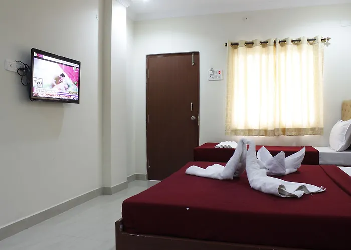 Hotel Neem Tree